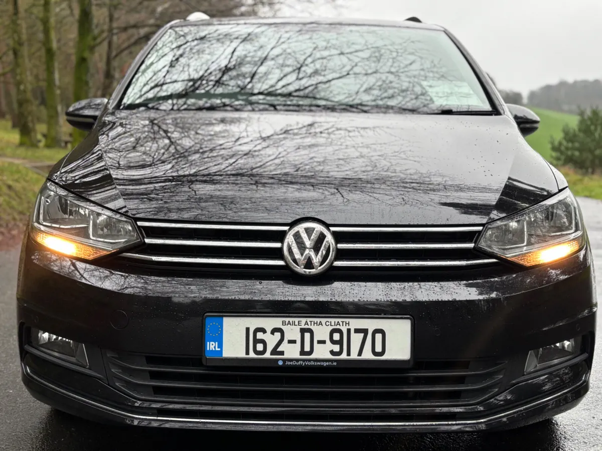 162 Volkswagen Touran 1.2 TSI 7 seater HIGHLINE - Image 2