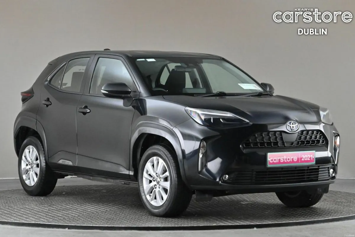 Toyota Yaris Cross 1.5 HYBRID CVT LUNA - Image 1