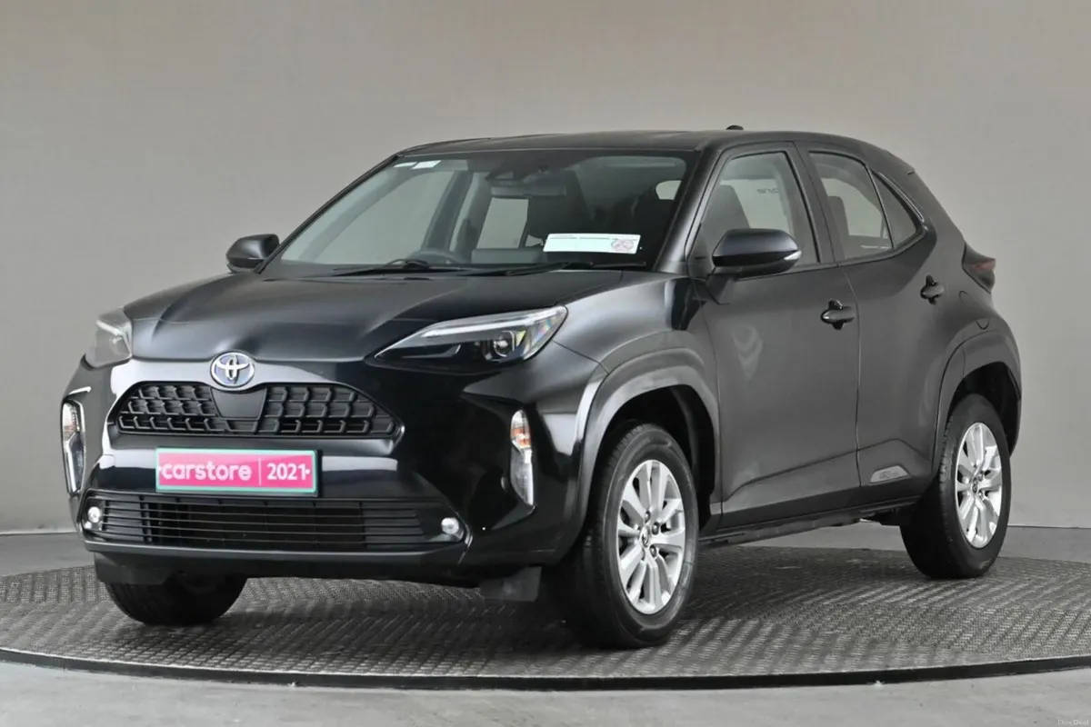 Toyota Yaris Cross **IRISH CAR** 1.5 HYBRID CVT LU - Image 3