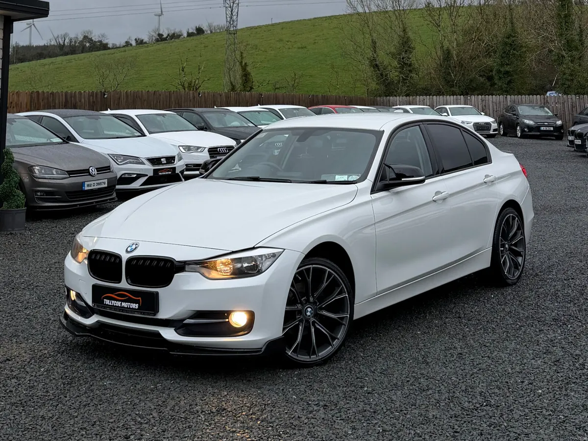 BMW F30 SPORT 2014 - Image 1