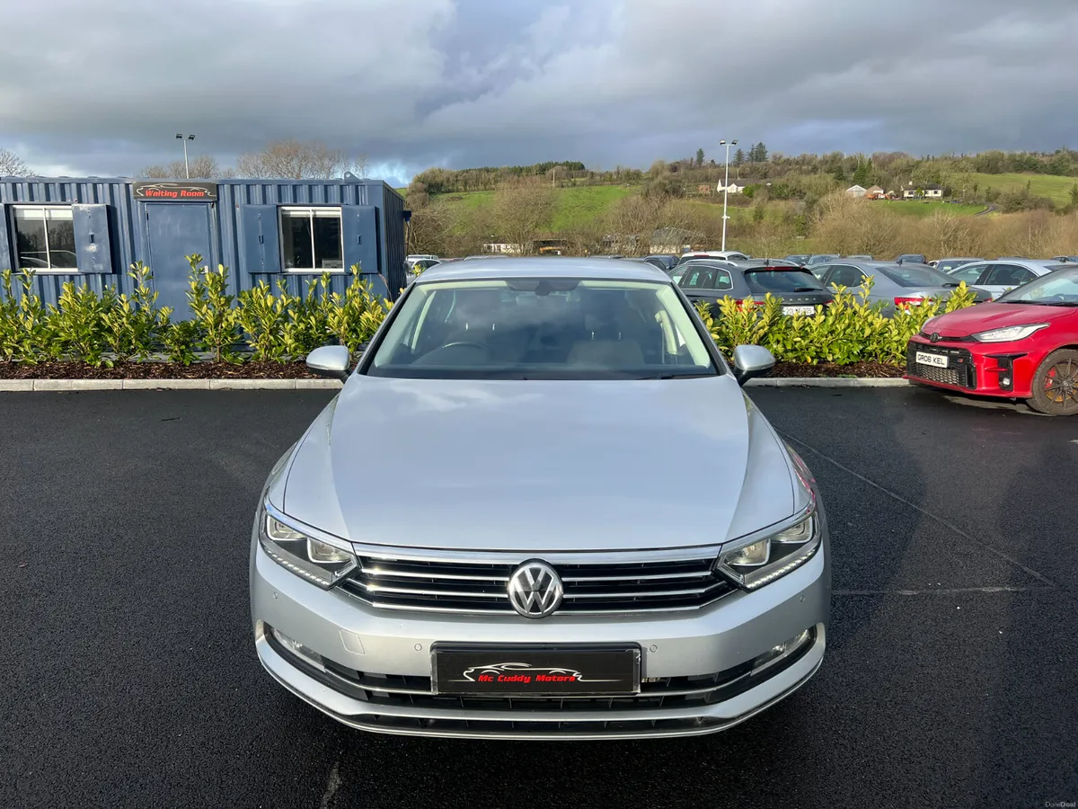 2019 Volkswagen Passat SE Business 2.0 TDI -Heated - Image 3