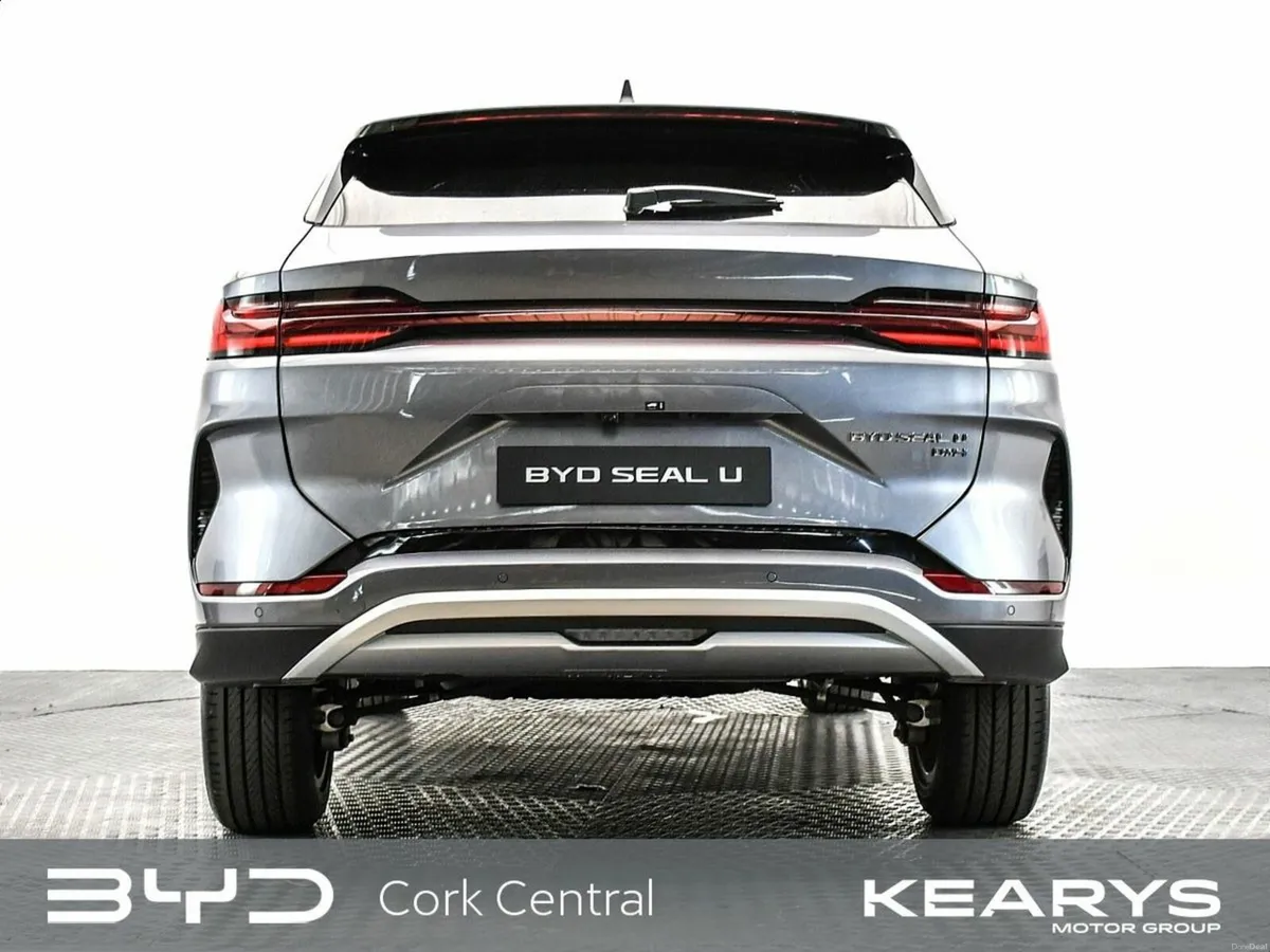 BYD SEAL U Boost PHEV Auto 1.5 DM-i 18.3 kWh Auto - Image 3