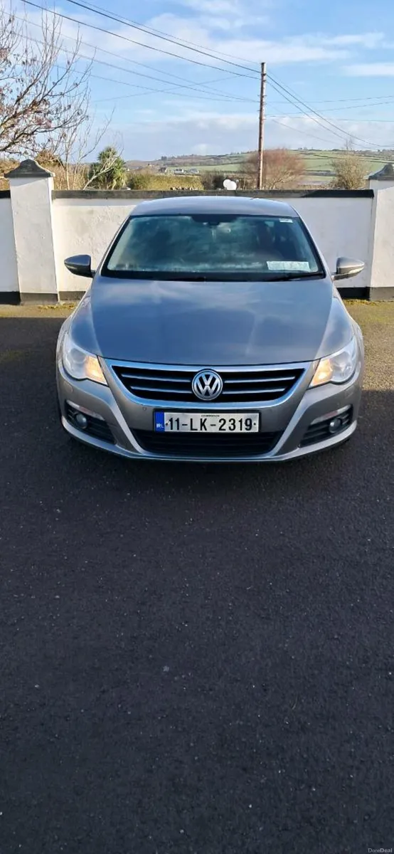 Volkswagen Passat CC - Image 2