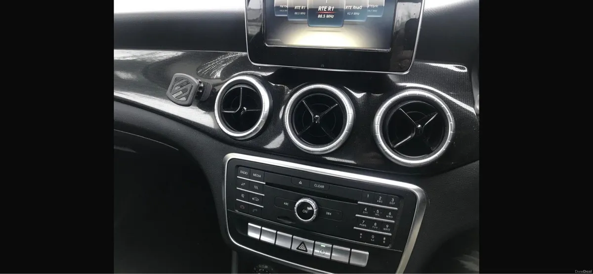 Mercedes CLA - Image 2