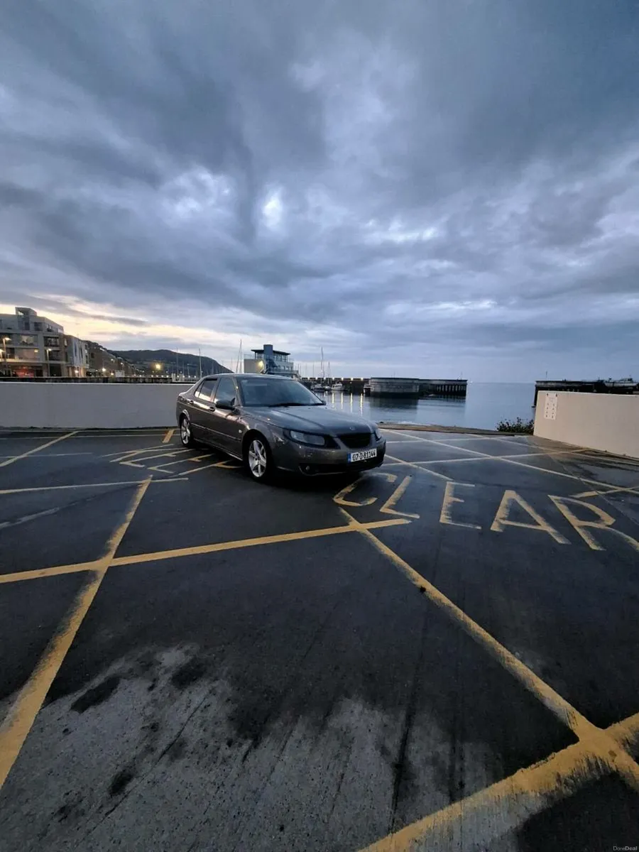 Saab 95 price negotiable - Image 3