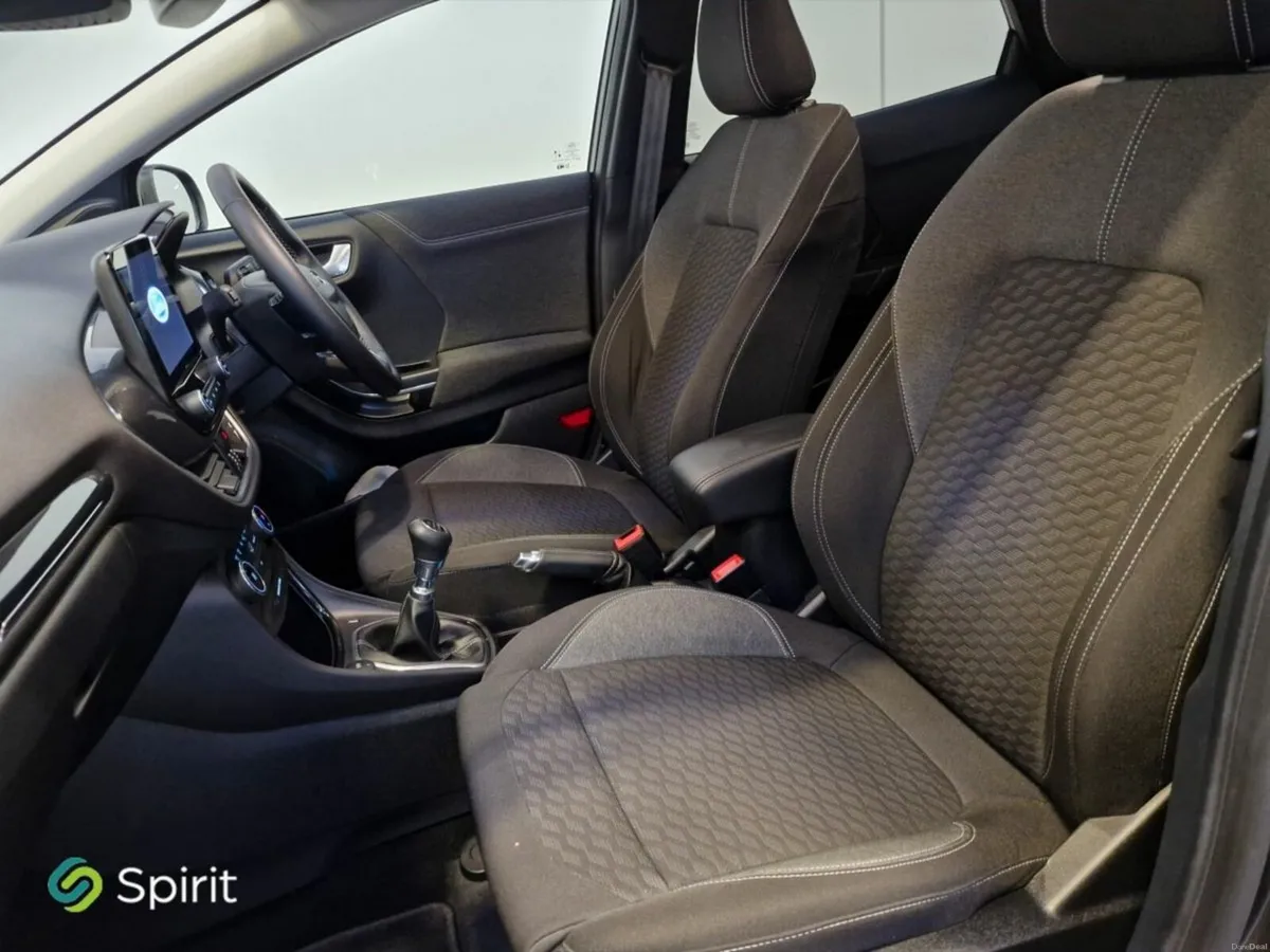 Ford Puma 1.0L EcoBoost Hybrid 125PS Titanium - Image 4