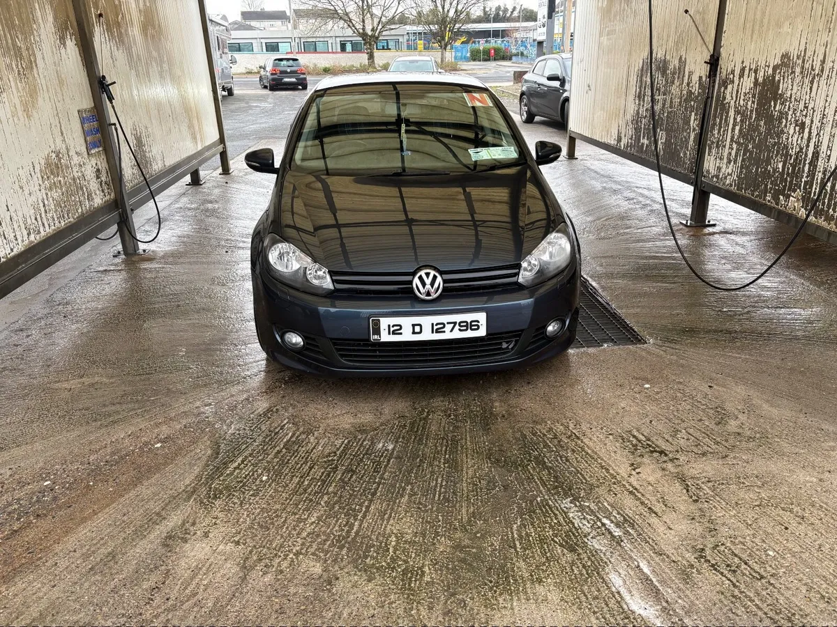 Volkswagen Golf 2012 - Image 2