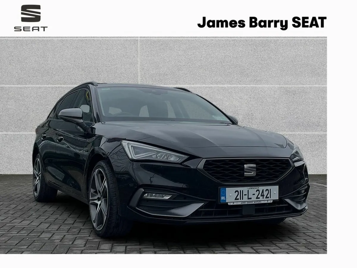 SEAT Leon e-Hybrid 204hp DSG FR - Image 1