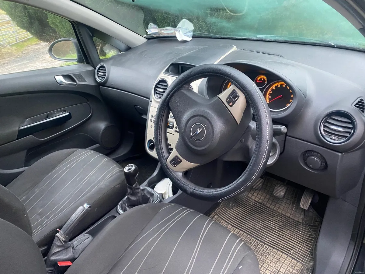 Opel Corsa 2008 - Image 2