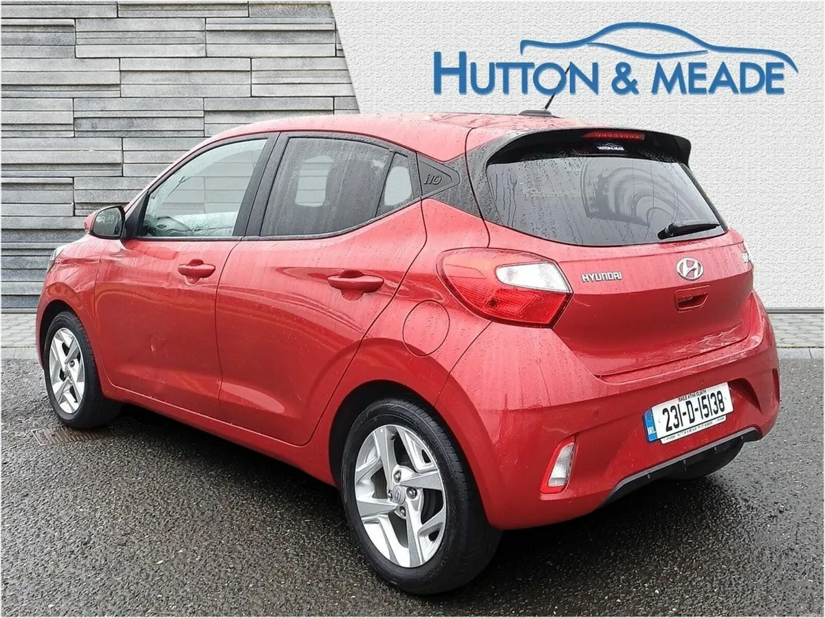Hyundai i10 Delux Auto 1.0 Petrol 5dr - Image 3