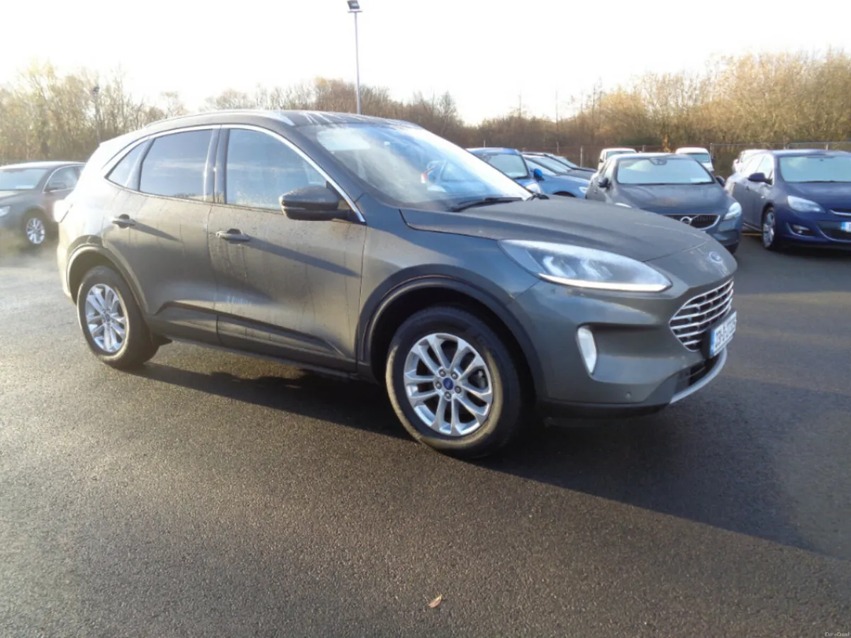Ford Kuga Titanium 2.5 Plug-in Hybrid Automatic 5D - Image 2