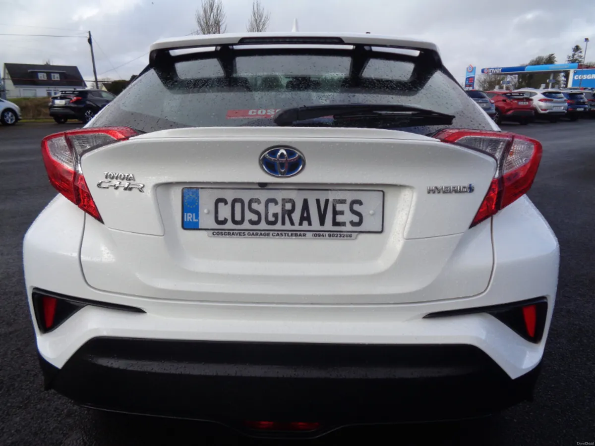 Toyota C-HR ICON - Image 4