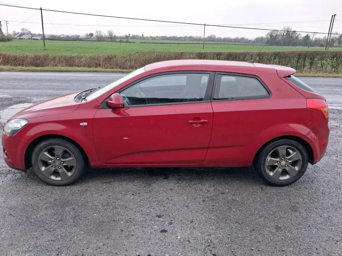 Kia ProCeed - Image 2