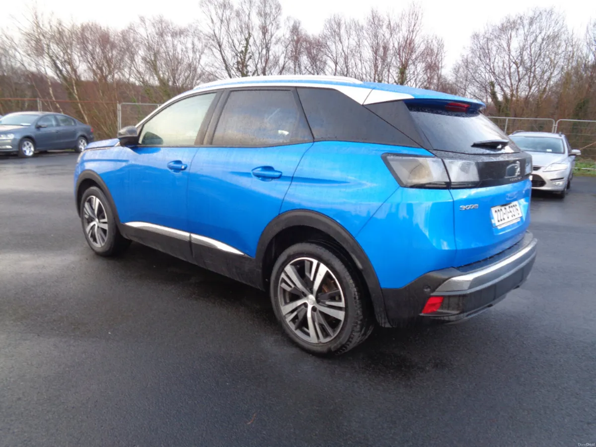 Peugeot 3008 Allure 1.5 Blue HDI 130bhp - Image 3