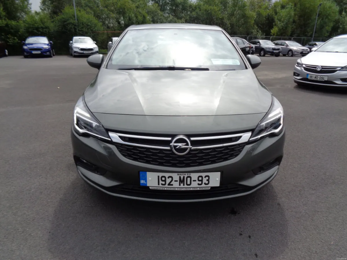 Opel Astra SC 1.0I Turbo 105PS 5DR - Image 1