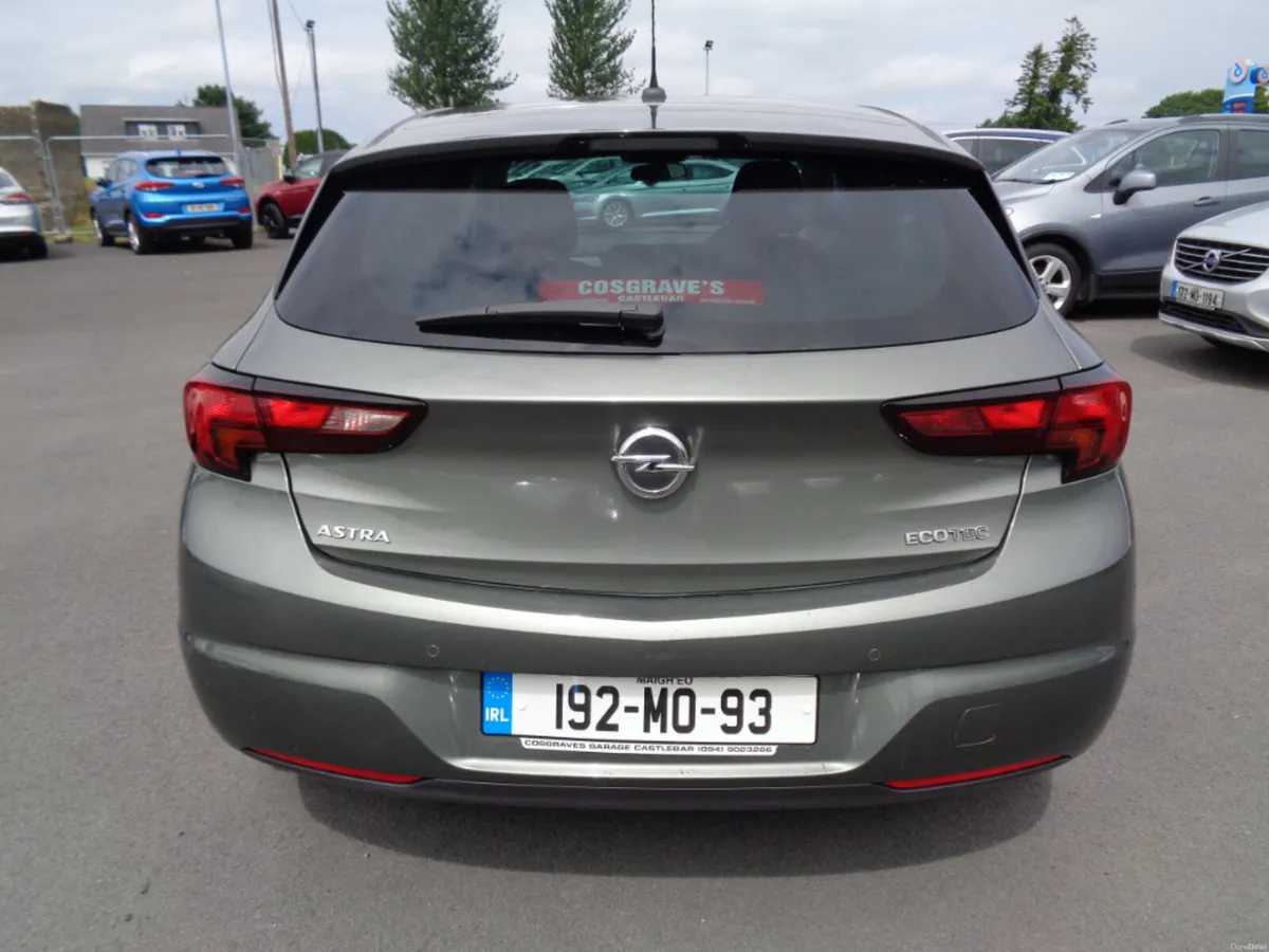 Opel Astra SC 1.0I Turbo 105PS 5DR - Image 4