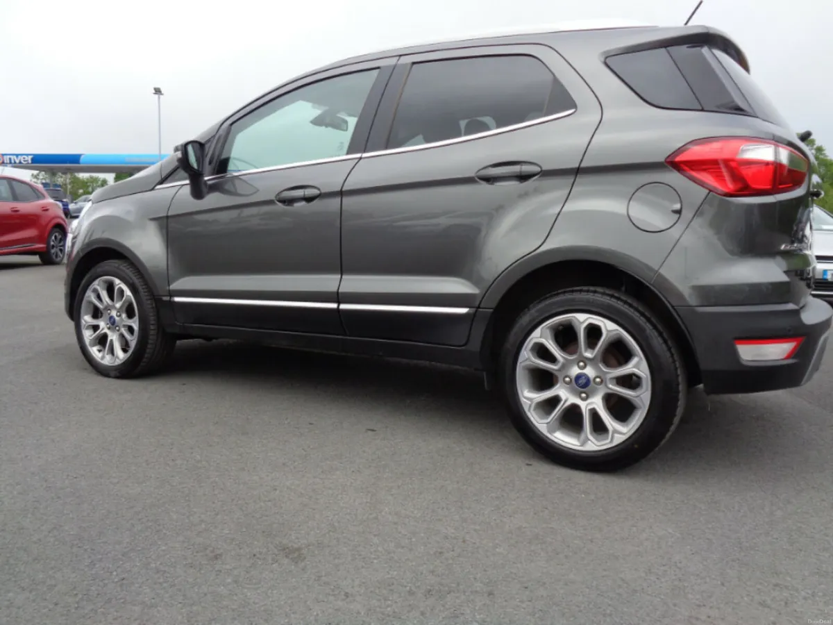 Ford EcoSport Titanium 1.5TD 100PS M6 4DR - Image 4