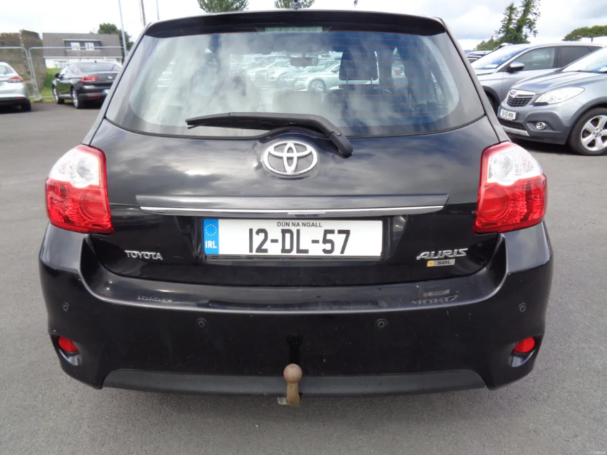Toyota Auris 1.4 D4D SOL 2DR - Image 4