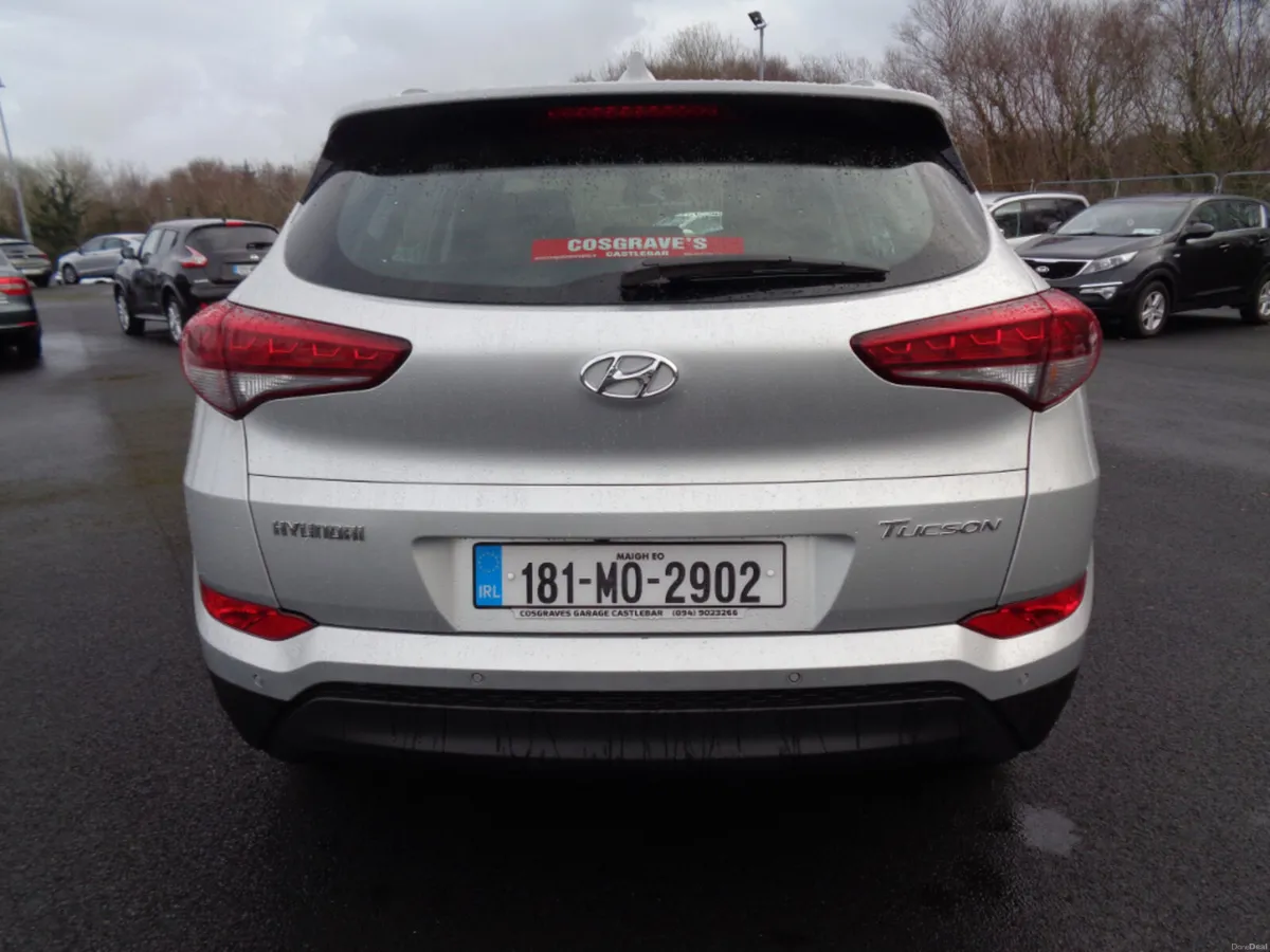 Hyundai Tucson 1.7 SE NAV 116PS 5DR - Image 4