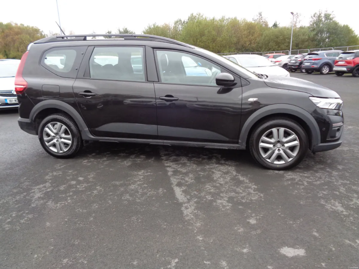 Dacia Jogger Comfort TCE 110 5DR - Image 2