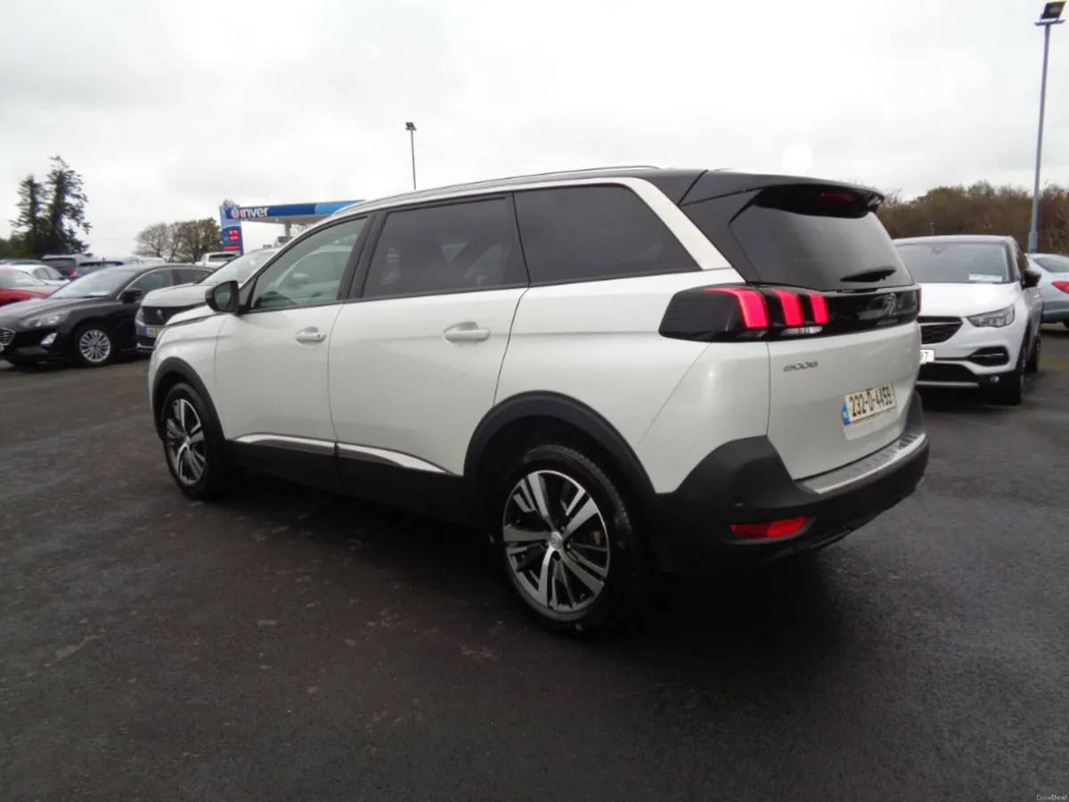 Peugeot 5008 FL Allure 1.5 Blue HDI 130 AUT - Image 3
