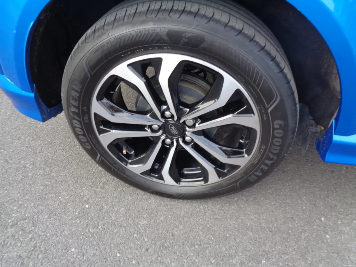 Ford Puma St-line 5D 1.0T 125 Mhev M6 F - Image 4