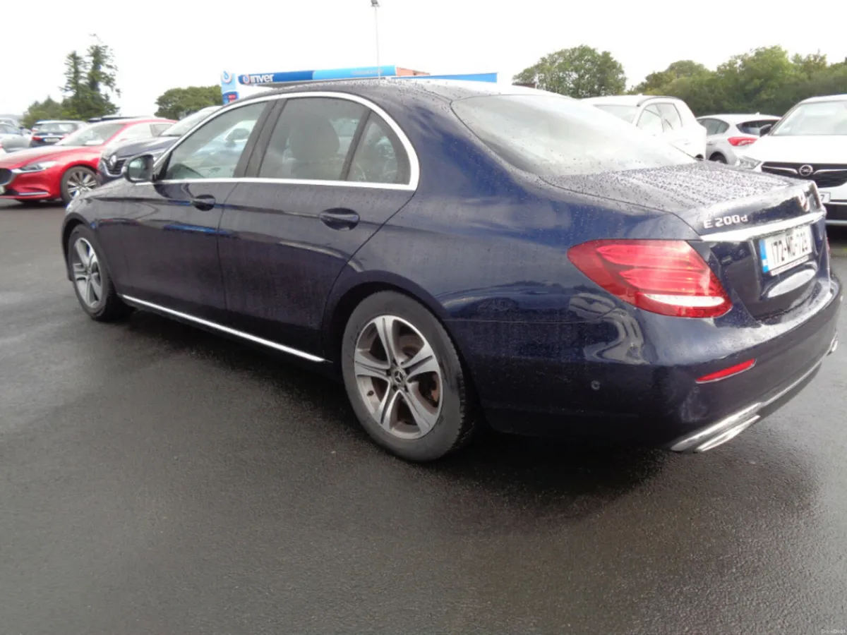 Mercedes-Benz E-Class E 200 d D Avantgarde 4DR Aut - Image 3