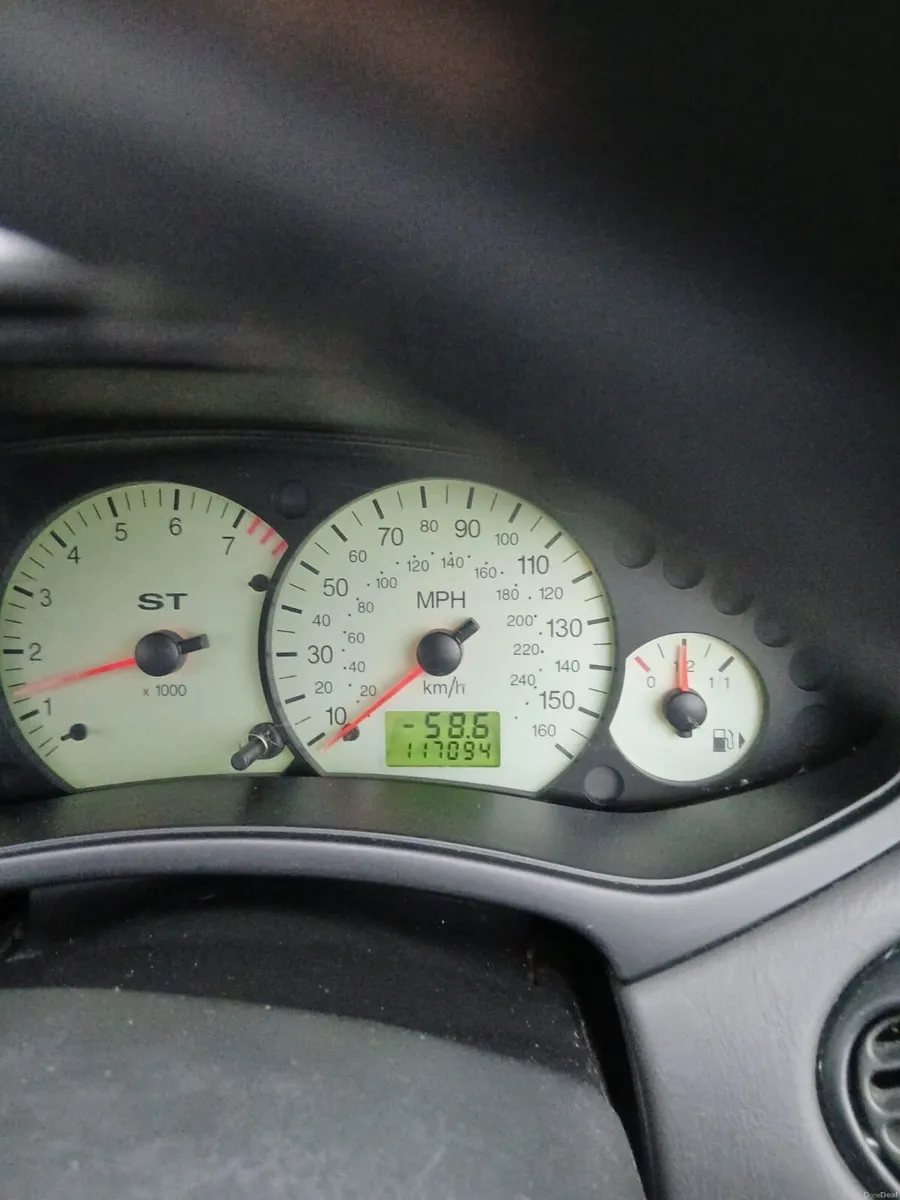 02 Ford Focus ST 170 - Image 4