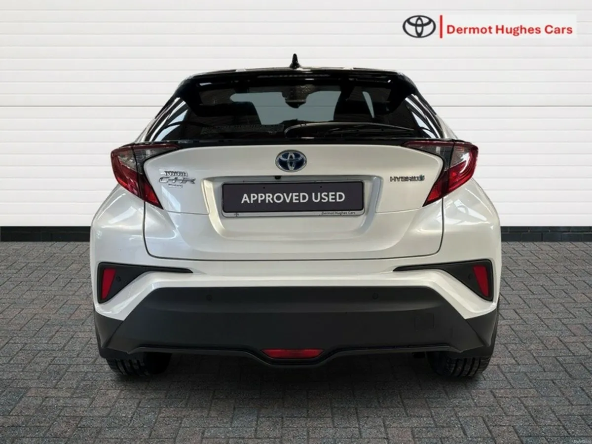 Toyota C-HR HYBRID SPORT BI-TONE 4DR - Image 4