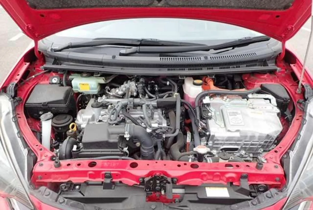 🚗 2016 Toyota Aqua G G’s | ONLY 28,000 km | - Image 4