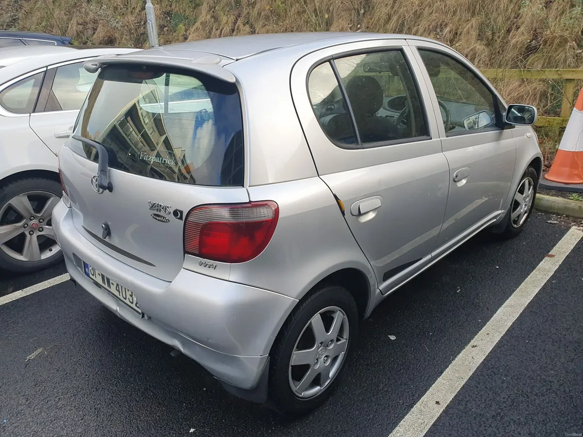 Toyota Yaris - Image 4