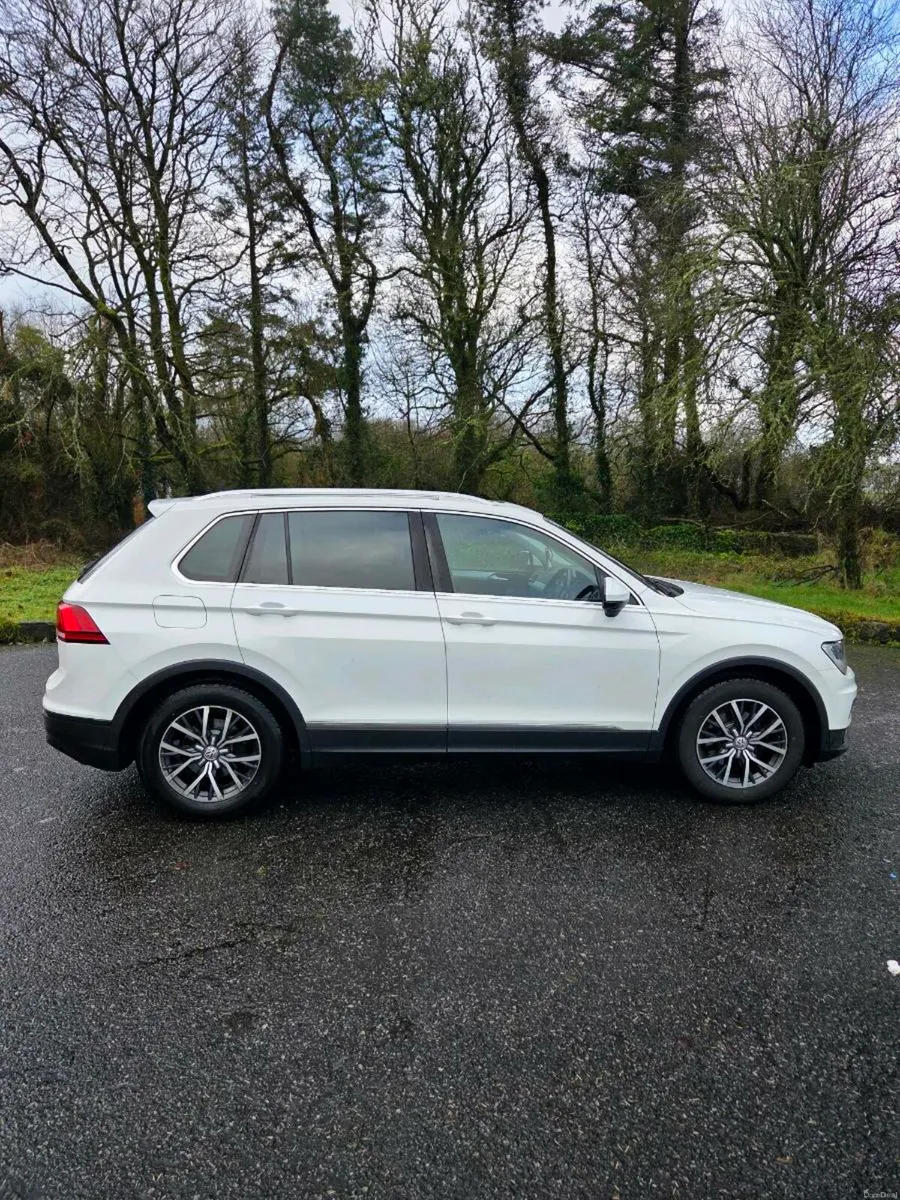2017 Volkswagen Tiguan Comfortline - Image 3