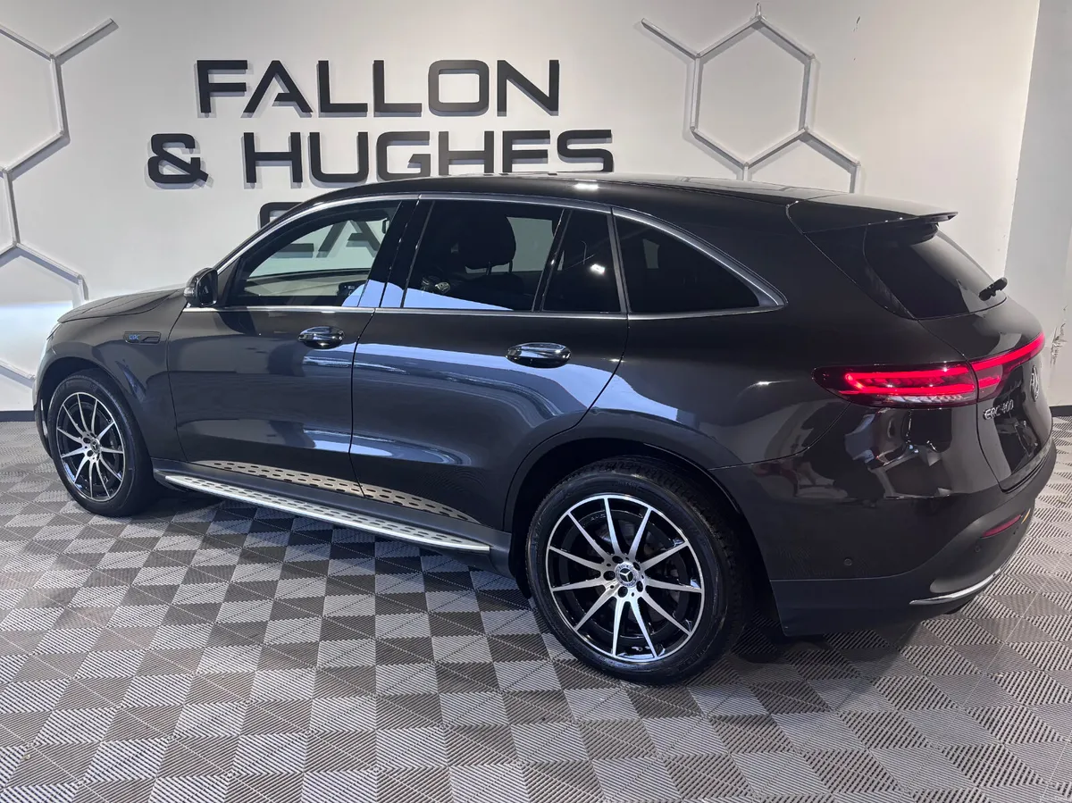 MERCEDES-BENZ EQC 400 AMG LINE 4MATIC /// 222 REG - Image 4