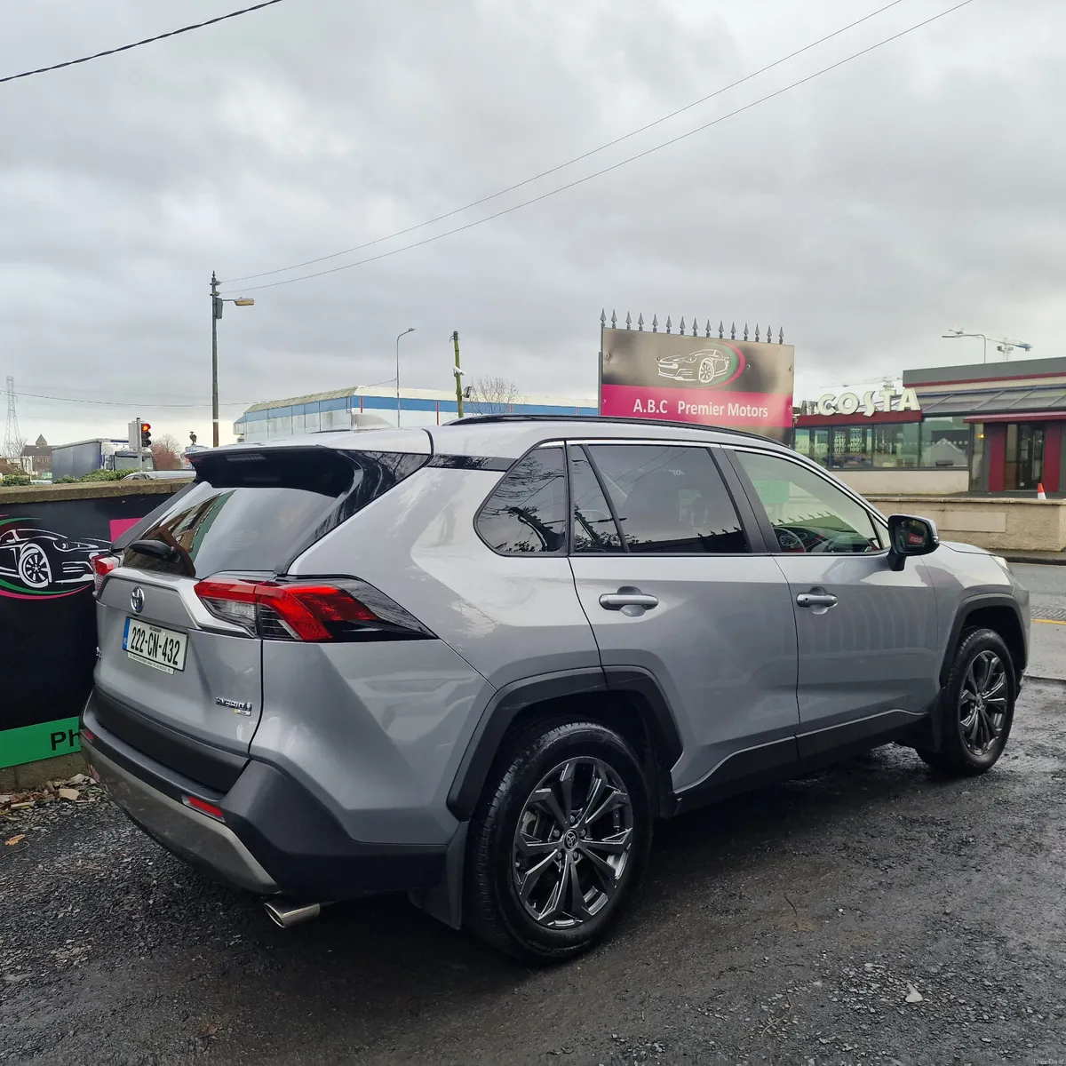 Toyota RAV4 2022 Low Miles 28k miles - Image 3