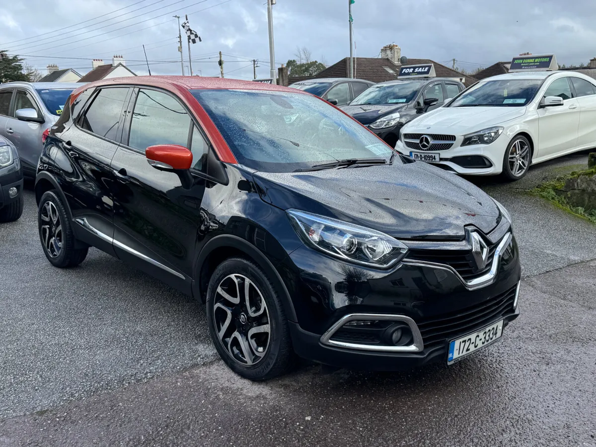 Renault Captur only 32000 kms - Image 1