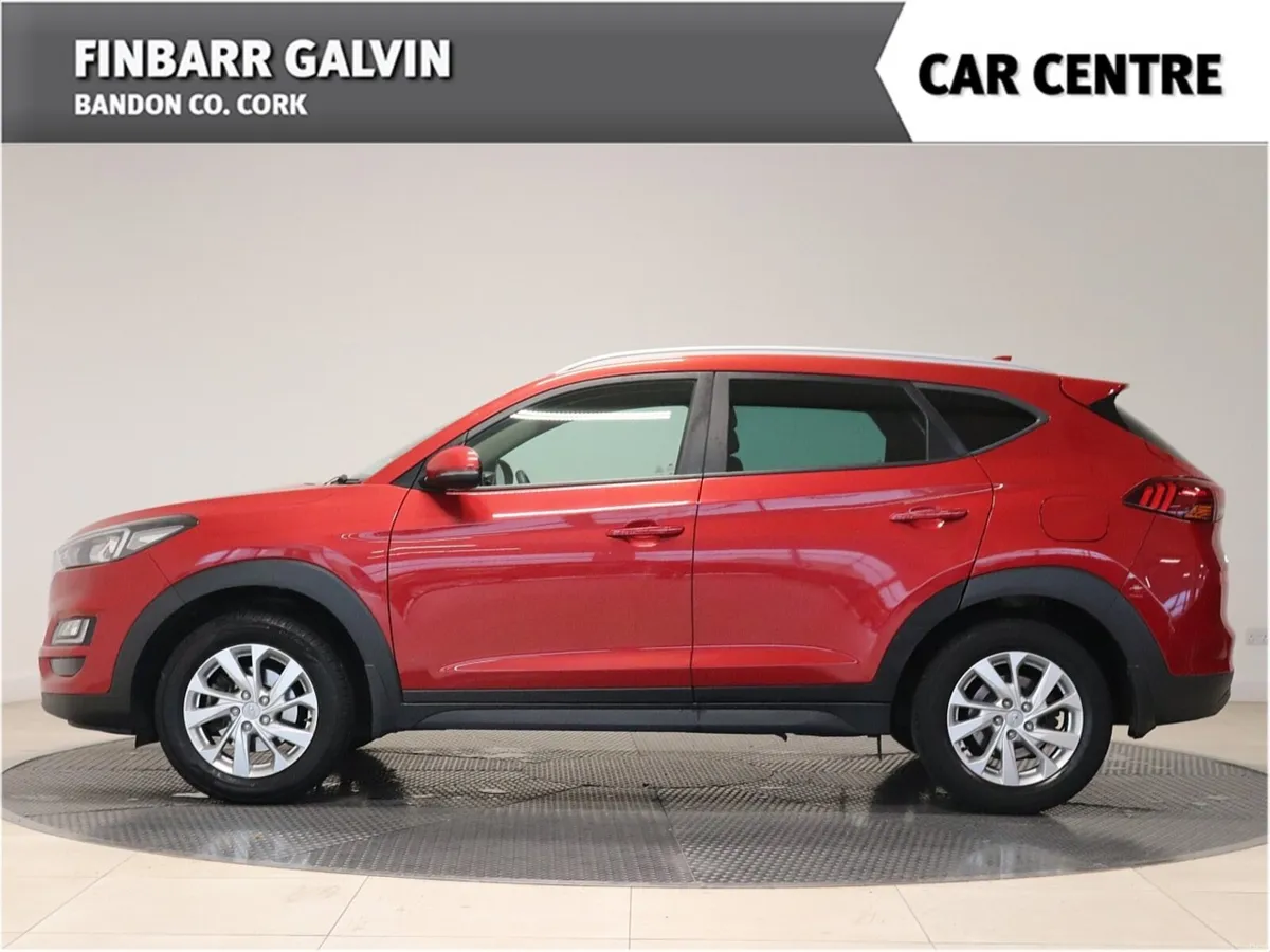 Hyundai Tucson Executive Petrol - Image 3