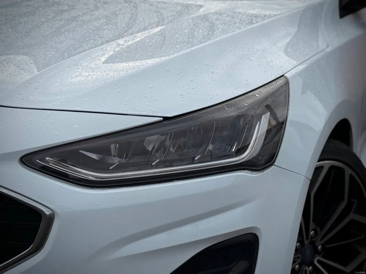 Ford Focus TREND AUTO ECOBLUE // 12 MONTH WARRANTY - Image 2