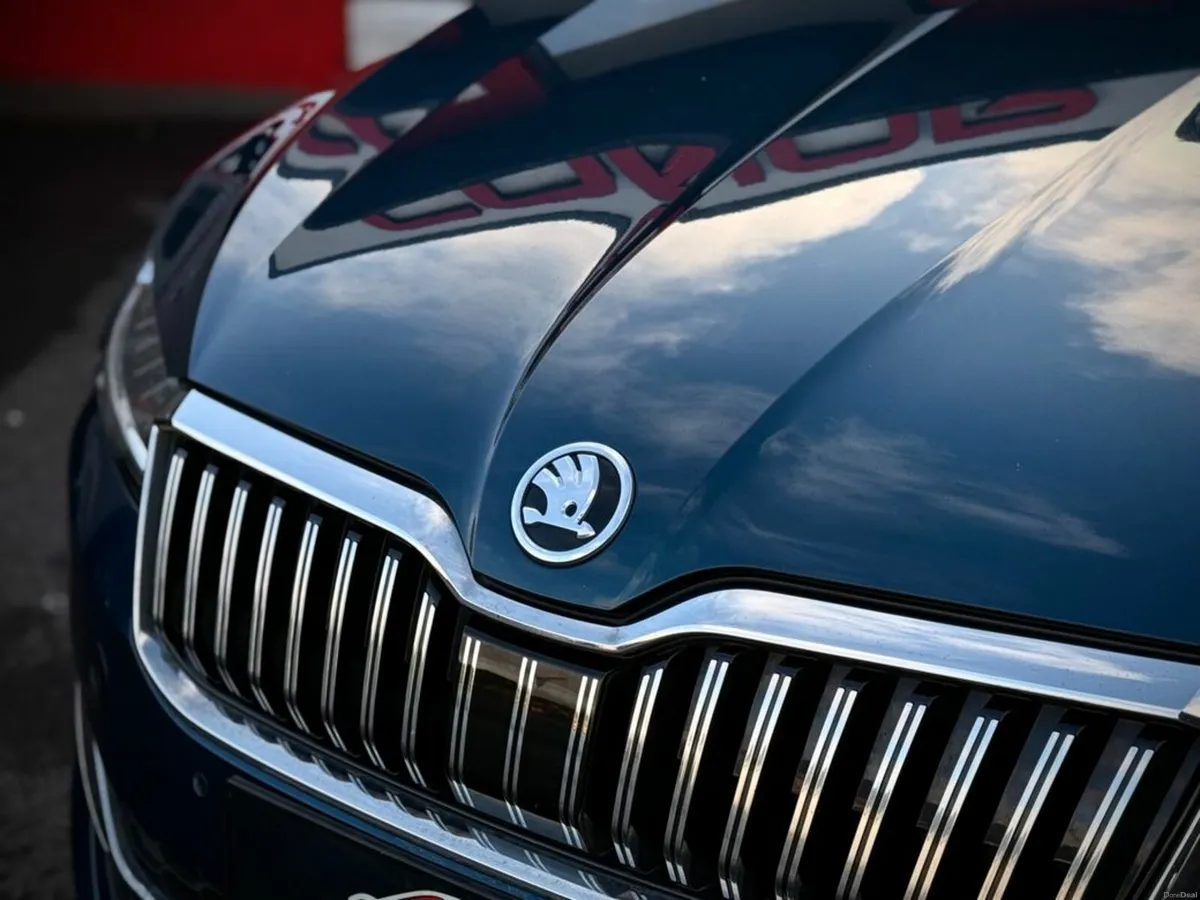 Skoda Superb SE-L TDI DSG // 12 MONTH WARRANTY // - Image 3