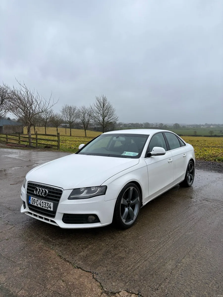 Audi A4 - Image 1