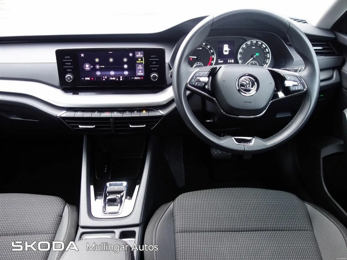 Skoda Octavia OCTAVIA AMB 2.0TDI 115HP DSG - Image 2