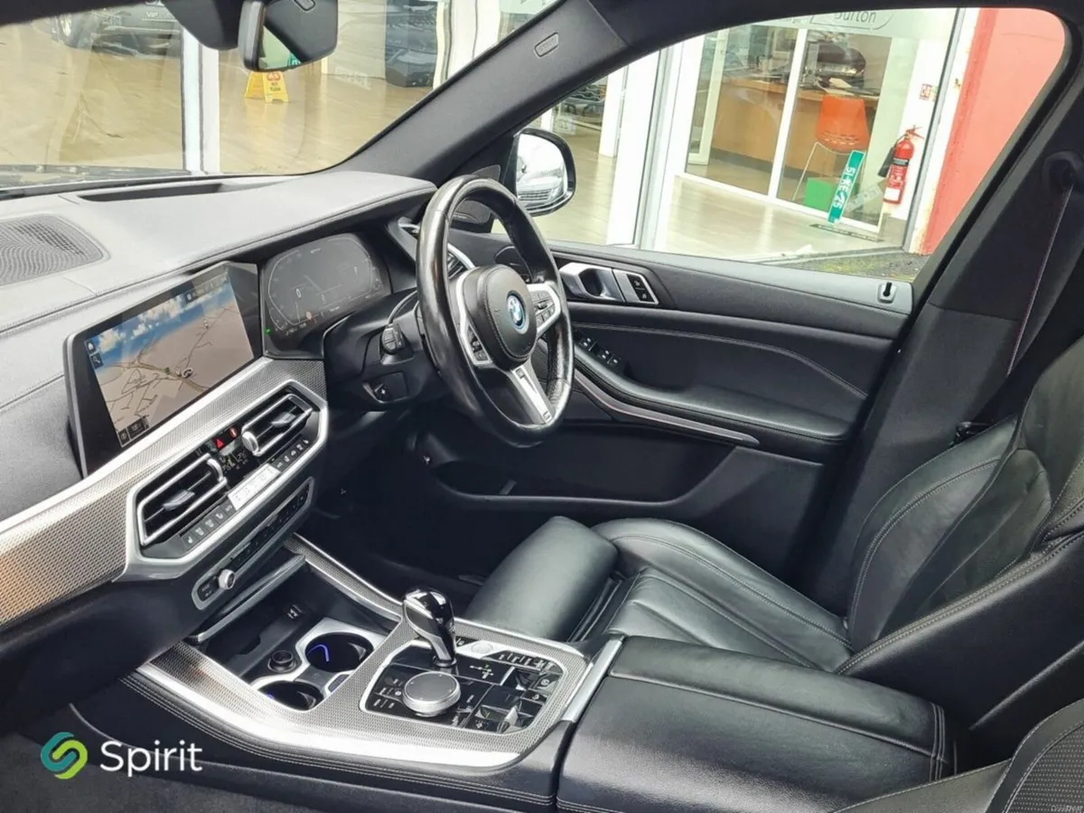 BMW X5 M-Sport  XDrive 45e - Image 3