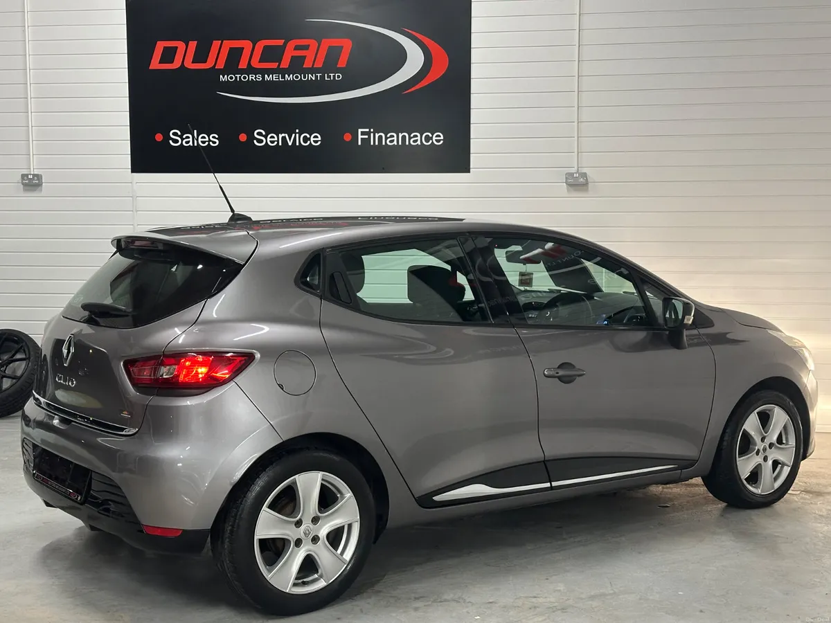 Renault Clio 2014 vrt included in price - Image 4