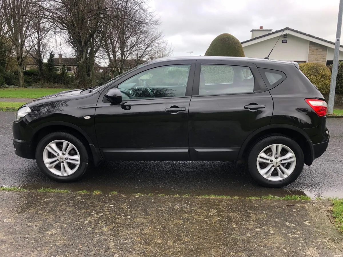 Nissan Qashqai 1.6 AUTOMATIC - Image 4
