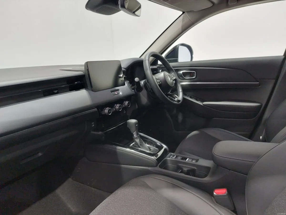 Honda HR-V Hr-V Hatchback Advance - Image 2