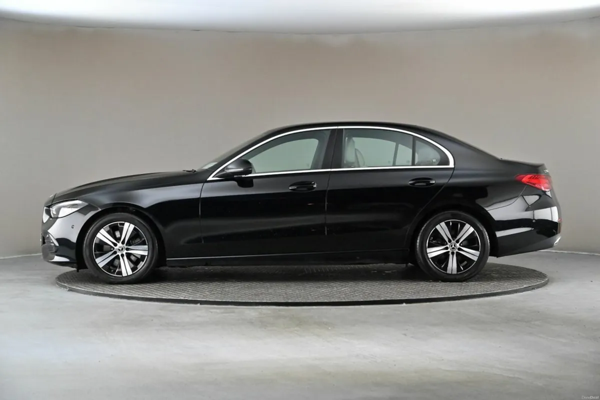 Mercedes-Benz C-Class C 200D AVANTGARDE **BEIGE LE - Image 5