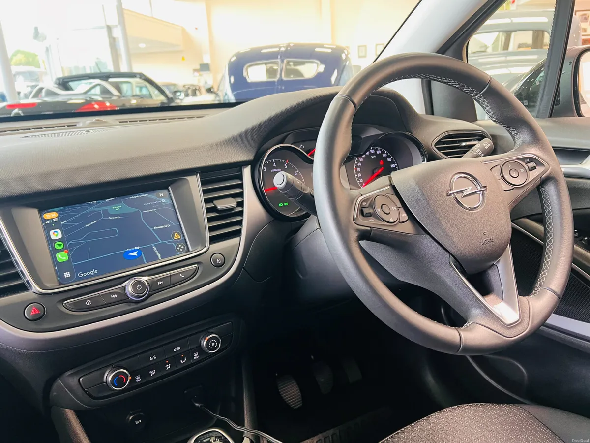 *Only 12000 Kms* As New Petrol Manual High Spec 20 - Image 4