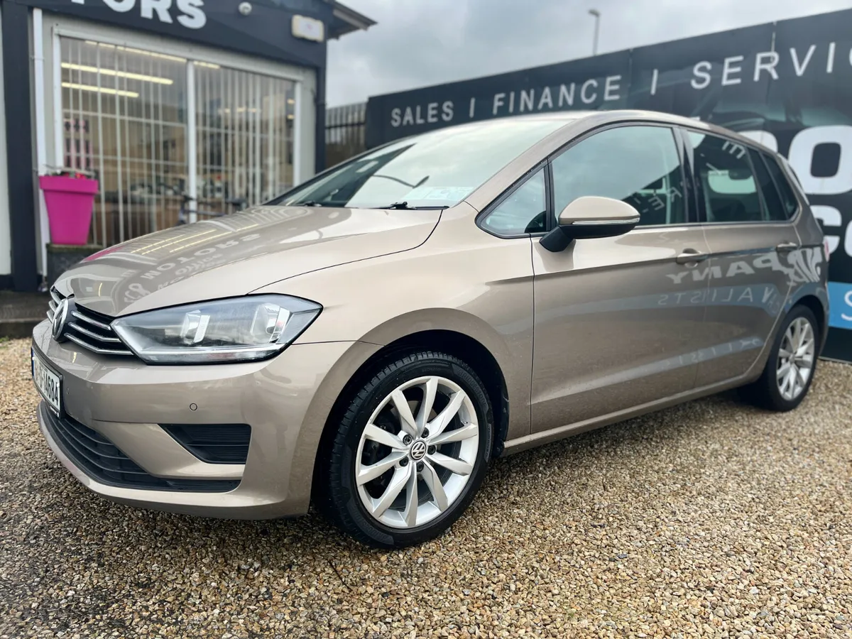 VW GOLF SV, 2016, 1.6 TDI, MANUAL,  VERY LOW KMS - Image 3