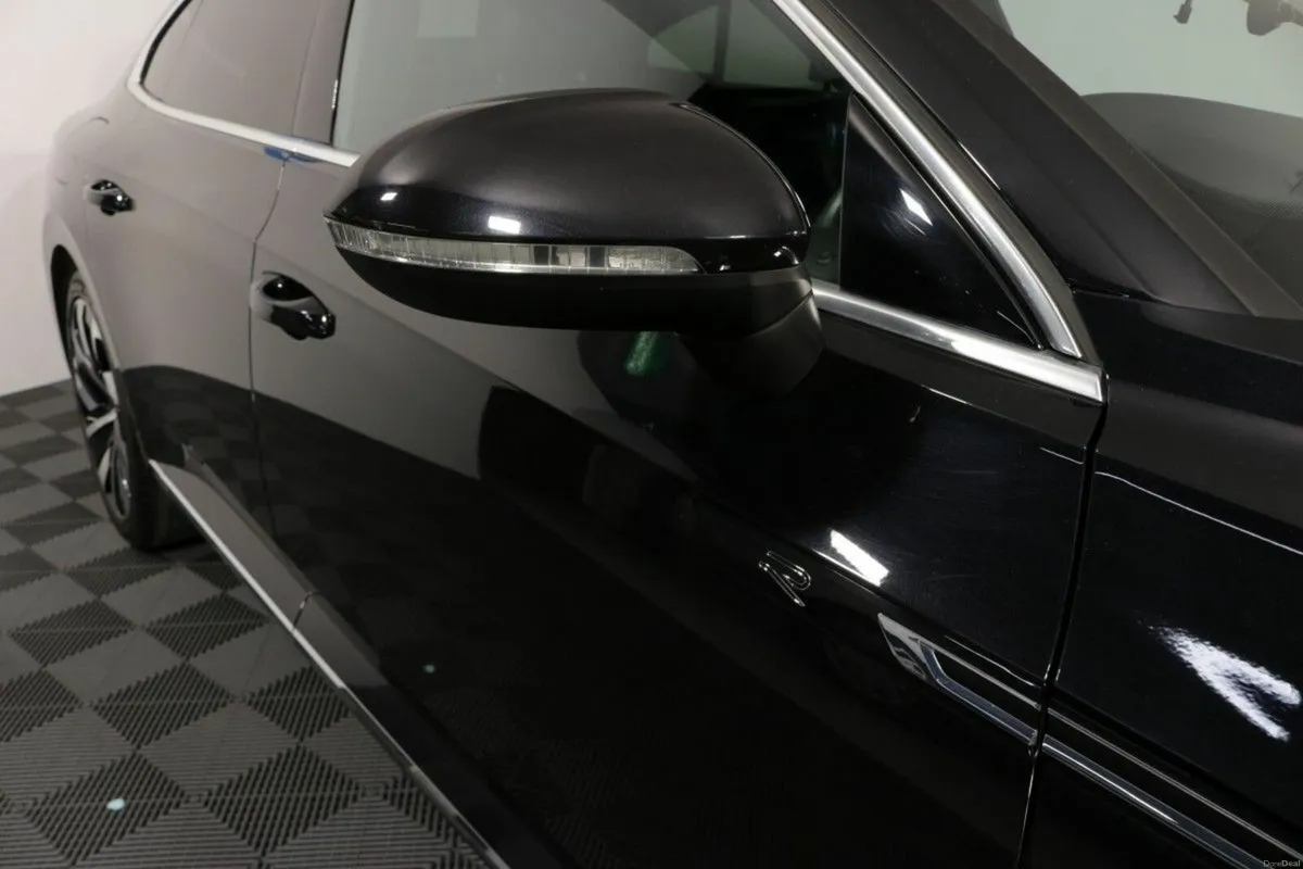 Volkswagen Arteon R LINE 2.0TDI M6F 150HP - Image 4