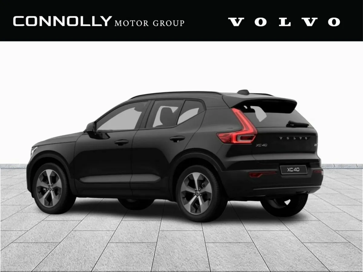 Volvo XC40 B3 Plus Dark - Image 2