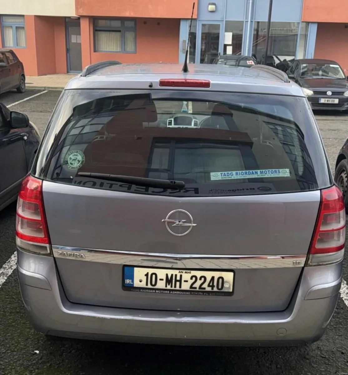 Opel Zafira 2010 - Image 2